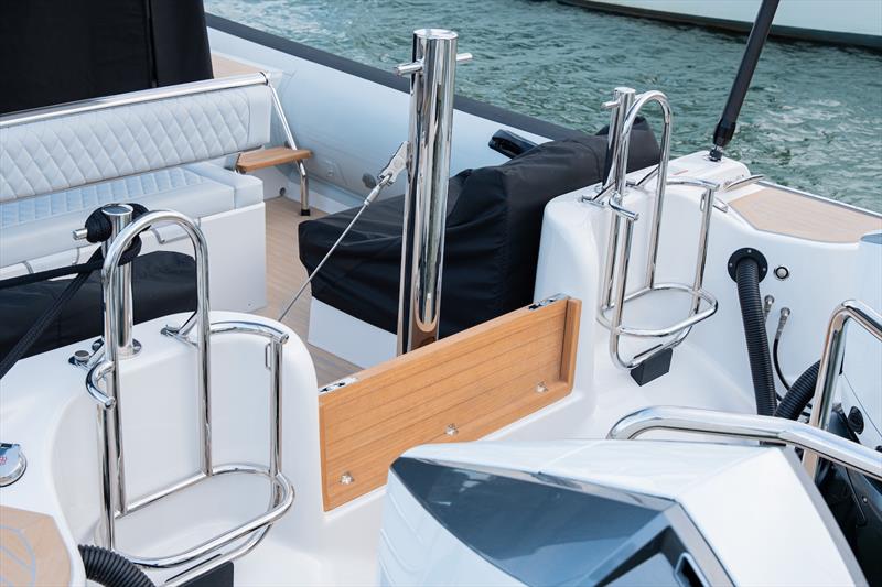 Stern with Removable Dive Cylinder Racks - photo © Protector