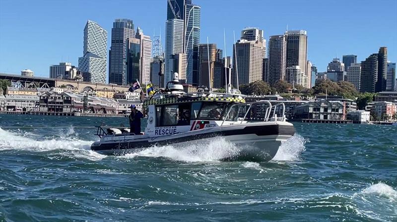 Port Jackson 31 tows a disabled vessel - photo © Marine Rescue NSW 